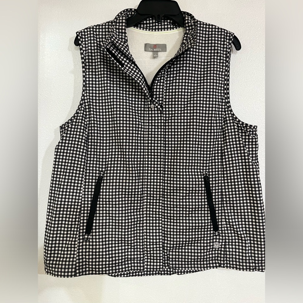 Talbott sports checkered, black-and-white vest size L